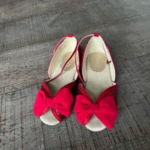 Joyfolie Red Glitter Bow Dress Shoes - Youth 1